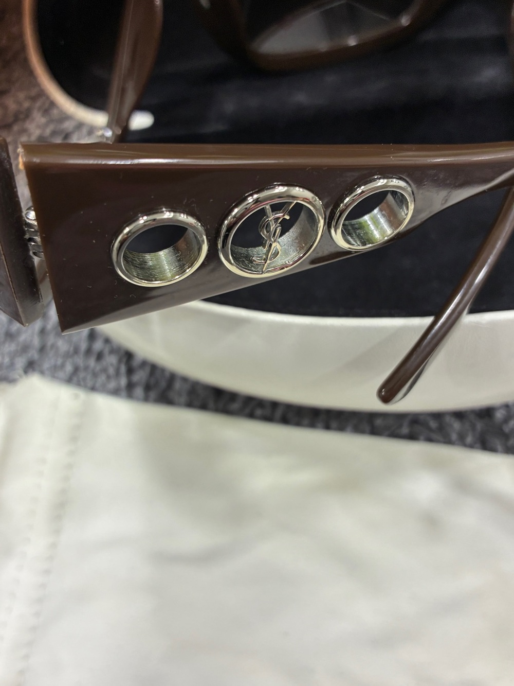 Yves Saint Laurent YSL Brown Shield Sunglasses w/ Case & Dust Bag Authentic - Picture 8 of 8